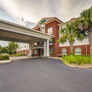 Holiday Inn Express Hotel & Suites Foley By Ihg